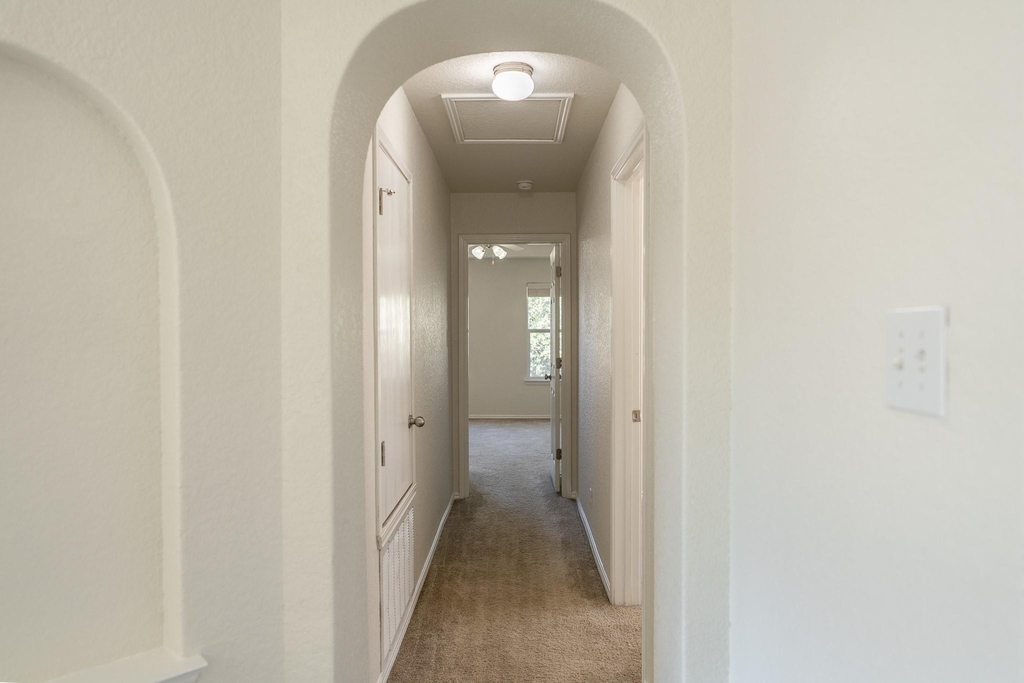 6913 Abbey Falls - Photo 27
