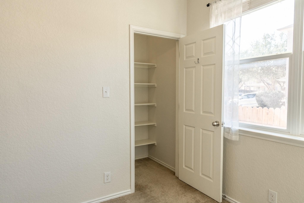 6913 Abbey Falls - Photo 21