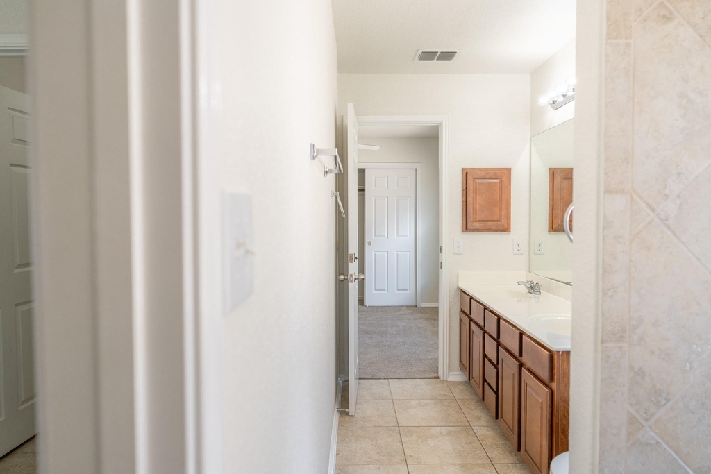 6913 Abbey Falls - Photo 39