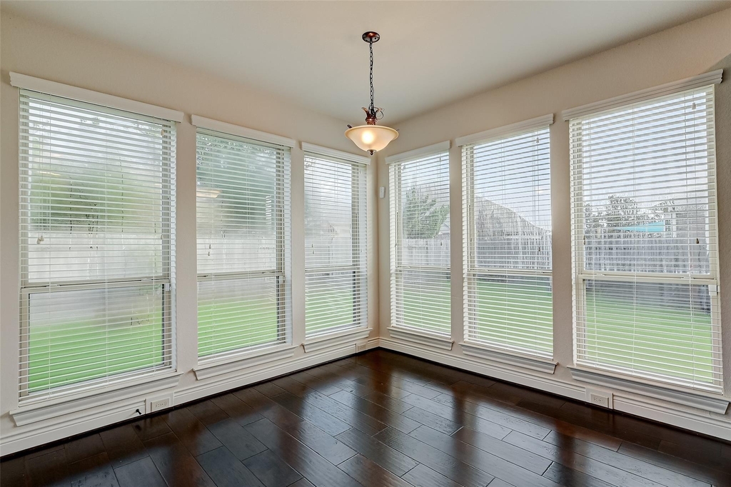 4006 Misty Waters Lane - Photo 16