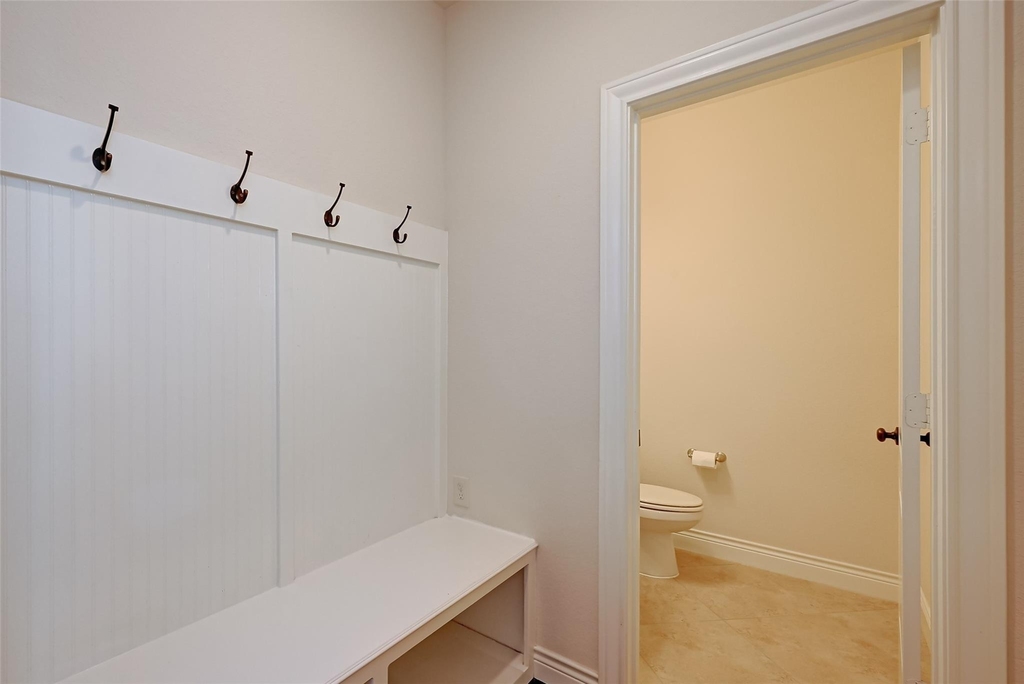 4006 Misty Waters Lane - Photo 21