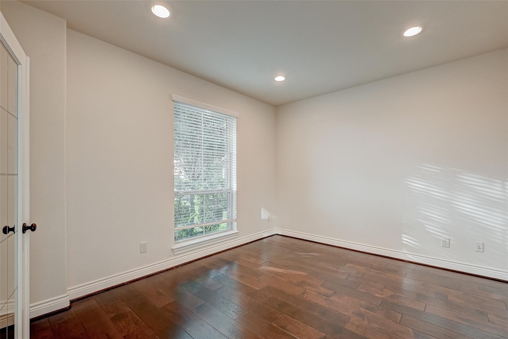 4006 Misty Waters Lane - Photo 5