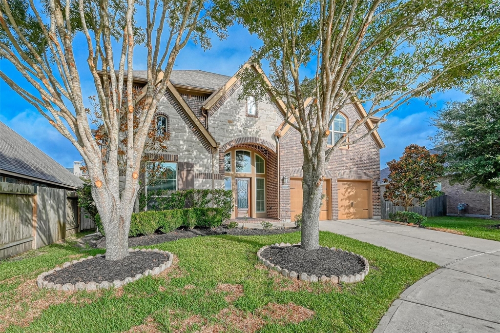 4006 Misty Waters Lane - Photo 1