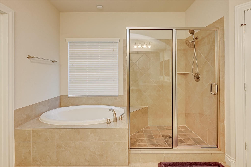 4006 Misty Waters Lane - Photo 26