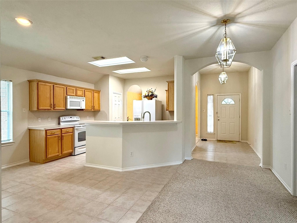5610 Gaffney Lane - Photo 11