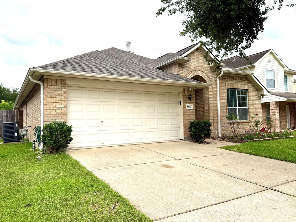 5610 Gaffney Lane - Photo 1