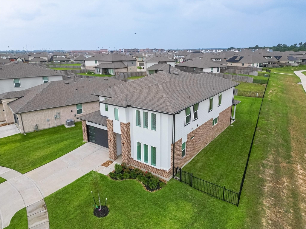 22502 Modica Rift Lane - Photo 2