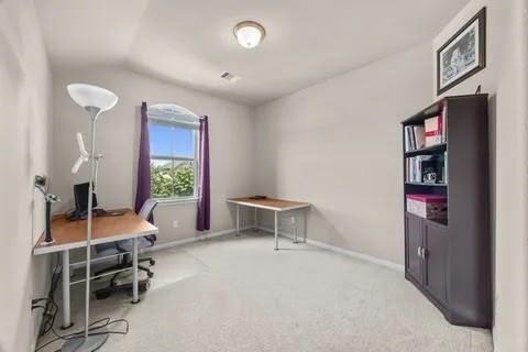 127 Round Lake Dr - Photo 5