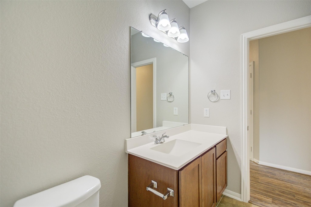 6026 Burnet Bend Avenue - Photo 21