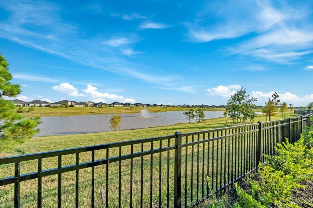 27439 Sunterra Village Drive - Photo 1
