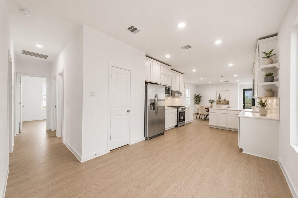 27439 Sunterra Village Drive - Photo 13