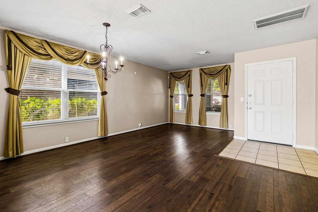 18327 Atasca Woods Trace - Photo 2