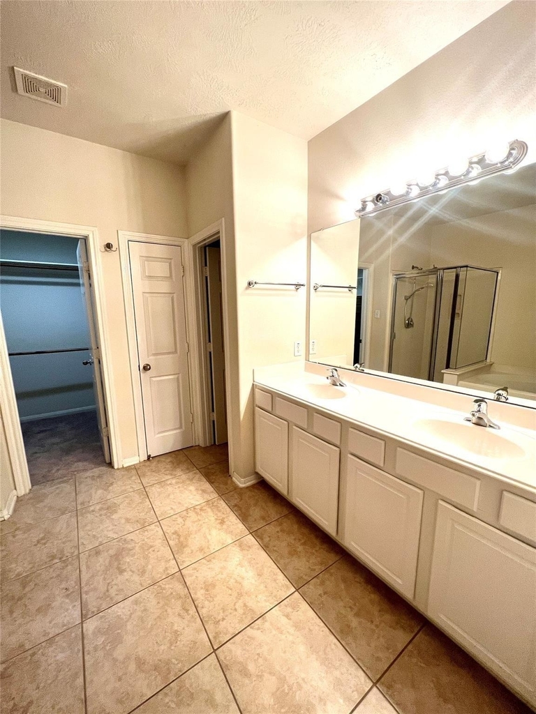 43 Nestlewood Place - Photo 8