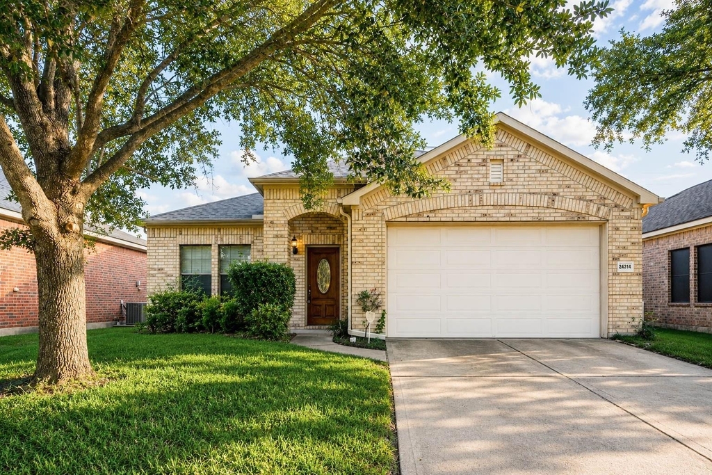 24314 Courtland Oaks Street - Photo 0