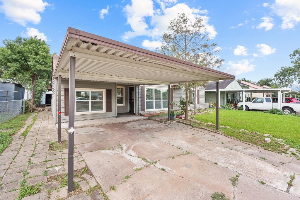 3823 Florinda Street - Photo 2
