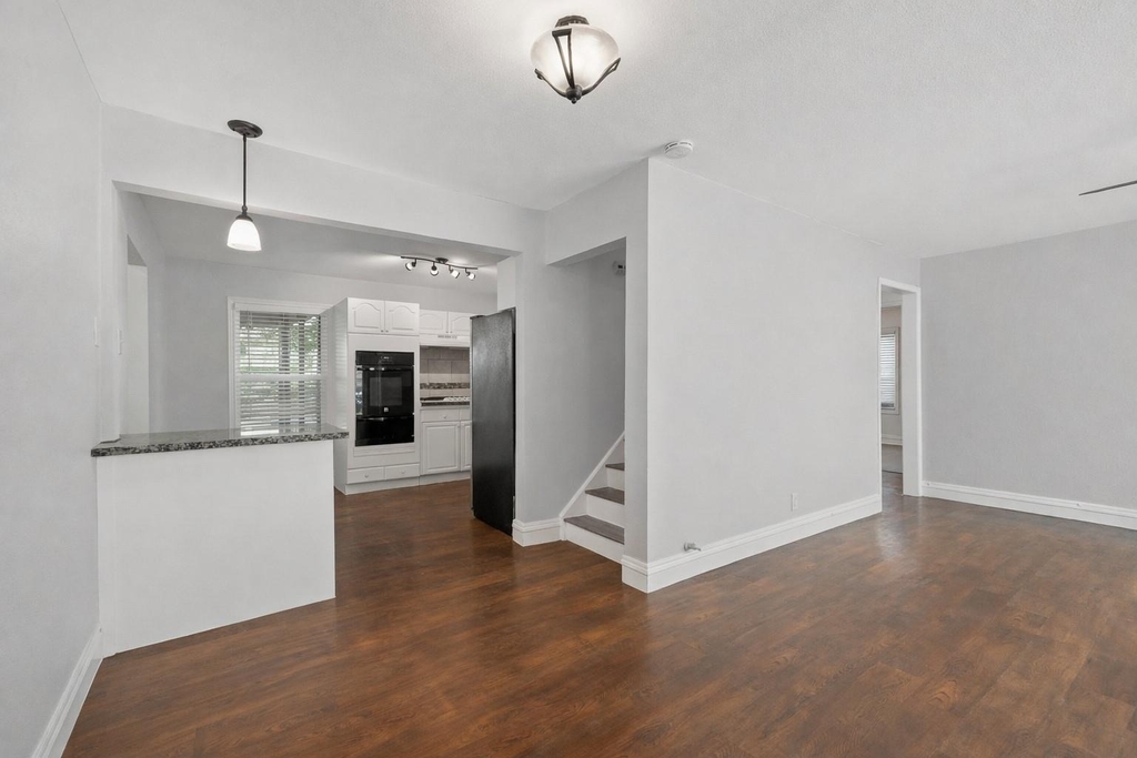 3823 Florinda Street - Photo 8