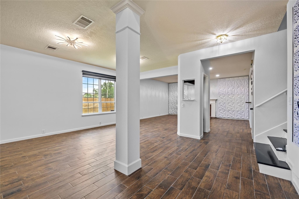 4803 Windcross Court - Photo 5