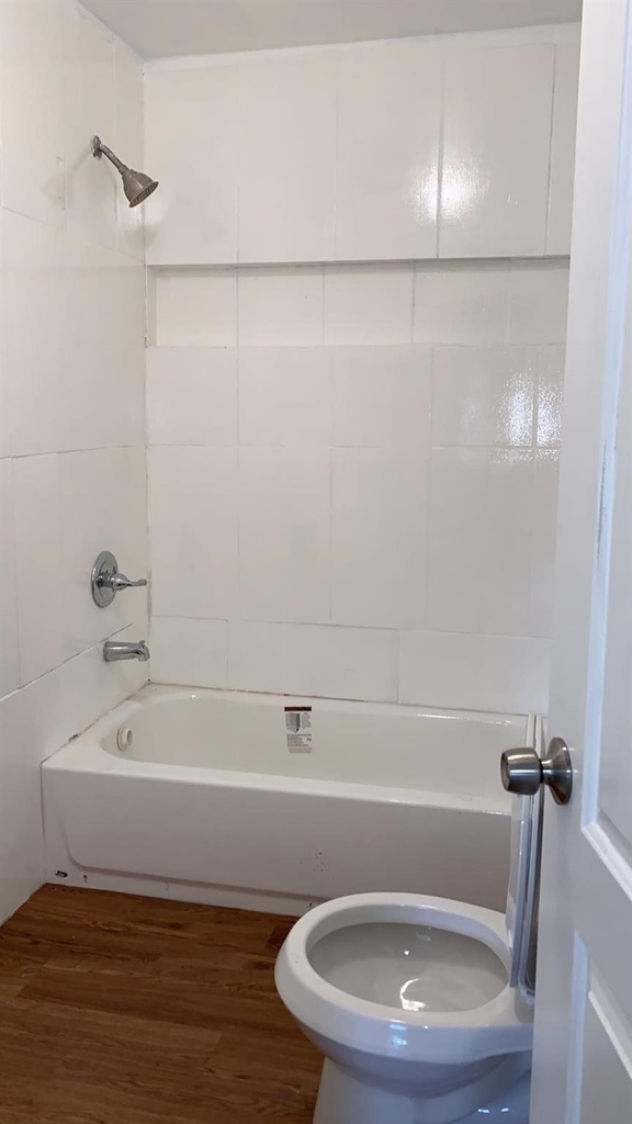 502 Hahlo Street - Photo 5