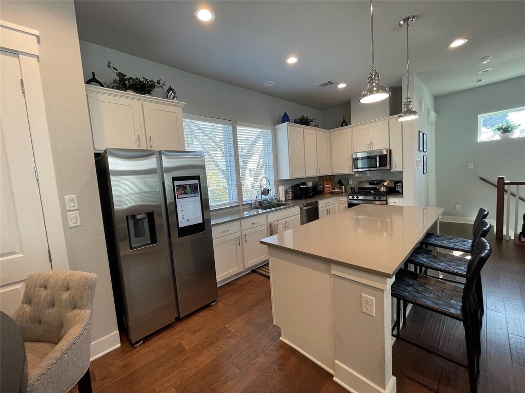 902 Martin Street - Photo 4