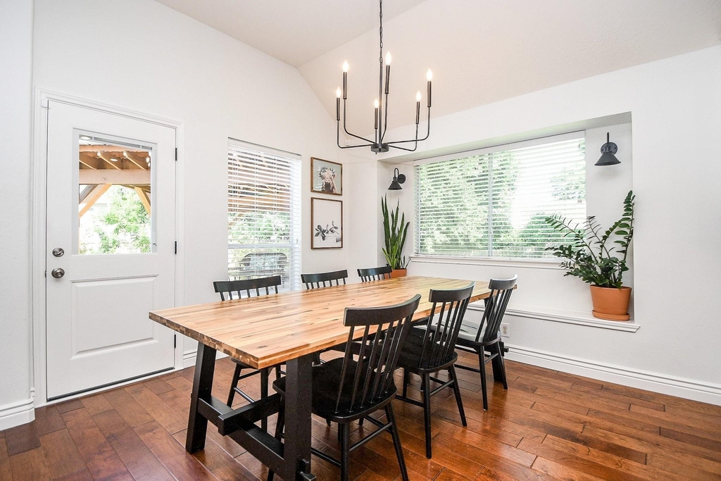 7219 Colony Bend Lane - Photo 12