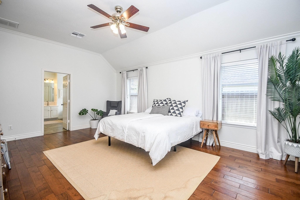 7219 Colony Bend Lane - Photo 19