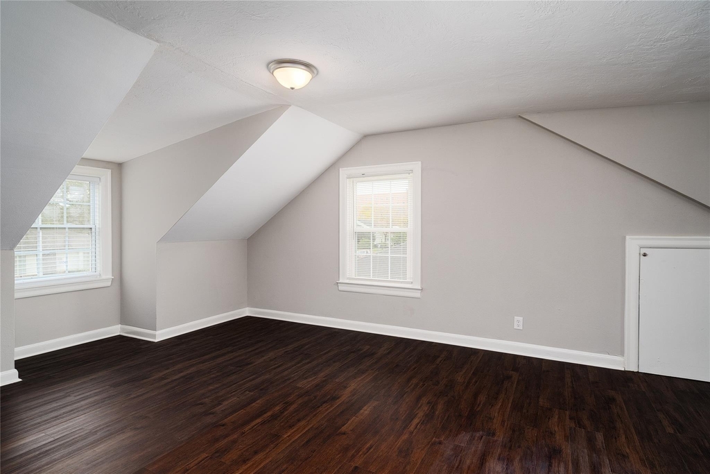 3711 Eagle Street - Photo 11
