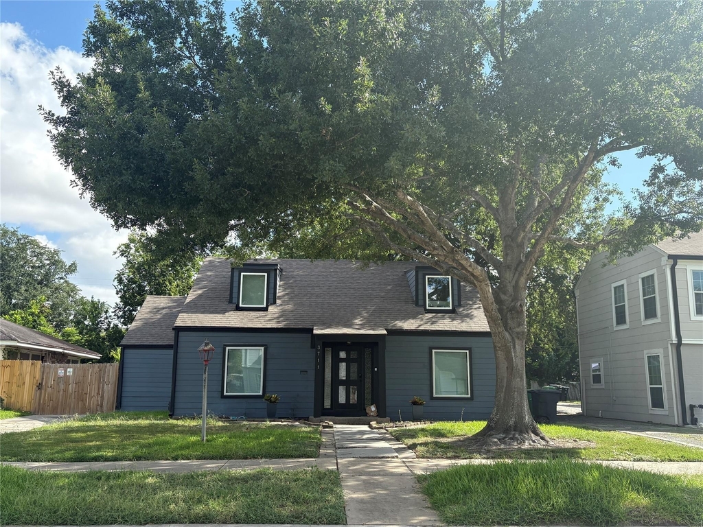 3711 Eagle Street - Photo 0