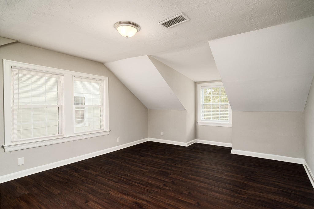 3711 Eagle Street - Photo 15