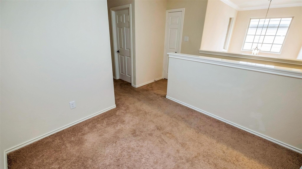 6475 Calgary Woods Lane - Photo 27