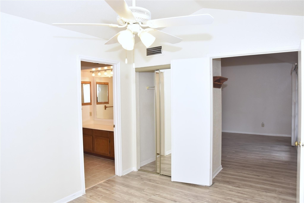 2121 El Paseo Street - Photo 17