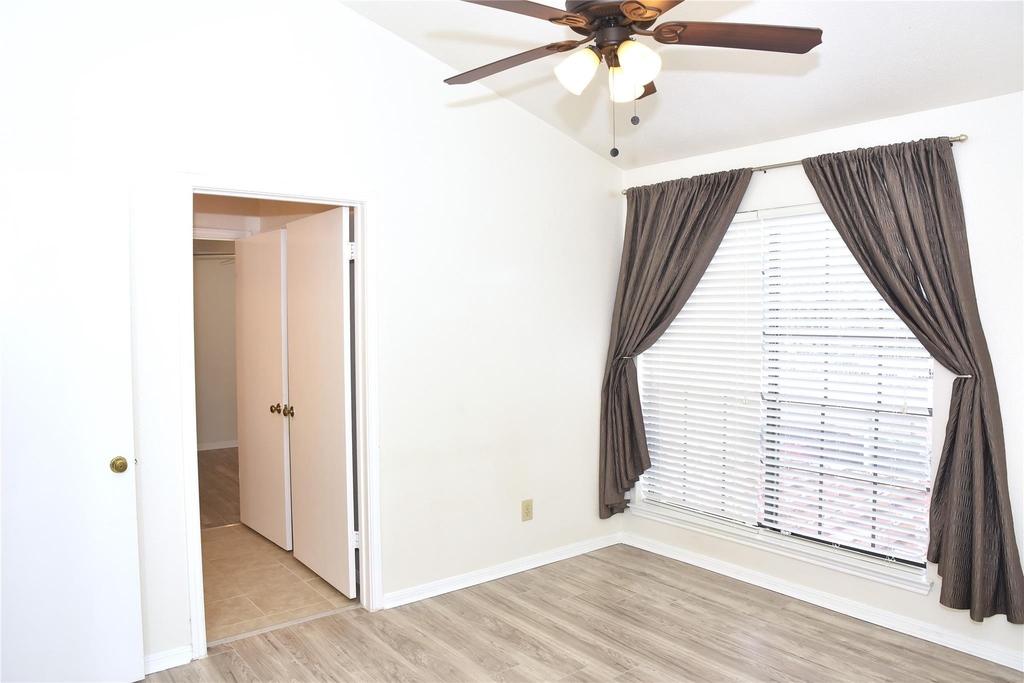 2121 El Paseo Street - Photo 19