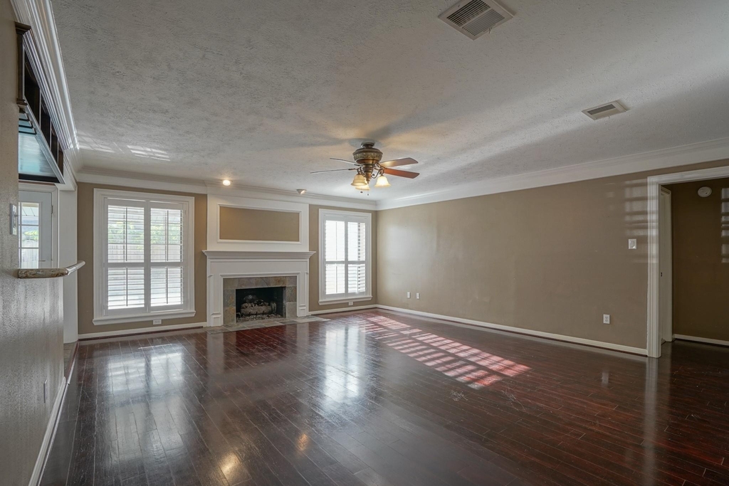 2108 Lakeway Drive - Photo 26