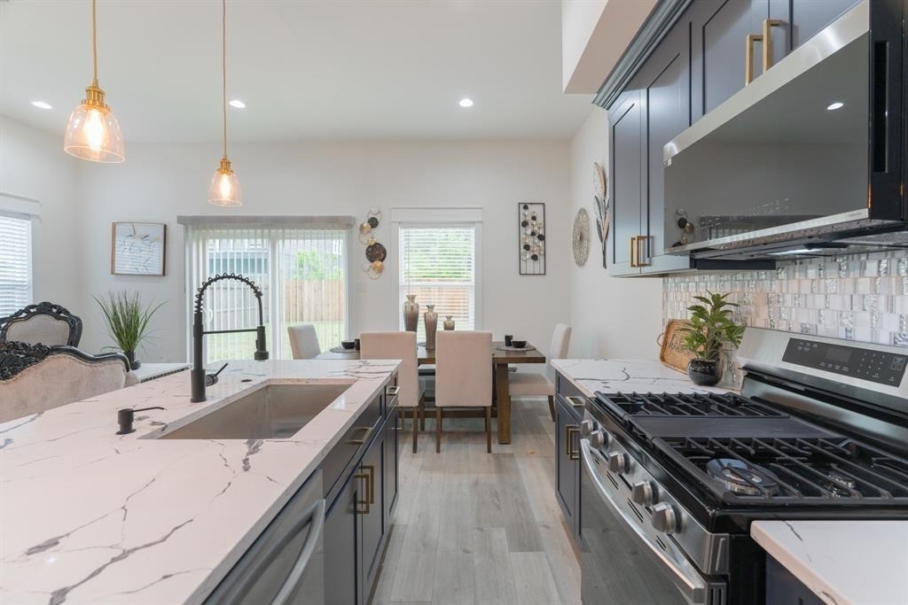890 Lucky Street - Photo 15