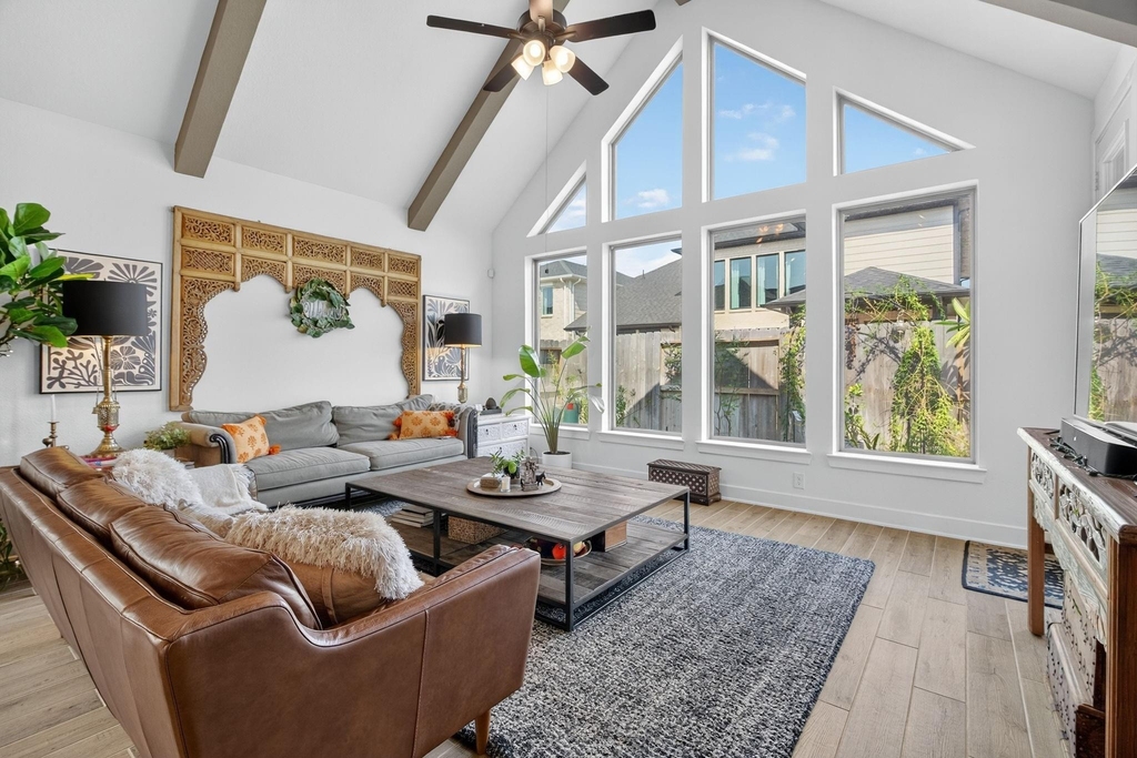 31418 Golden Cliffs Lane - Photo 16