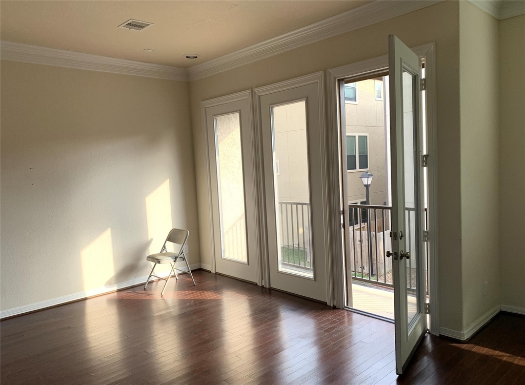 3021 Kisling Street - Photo 4