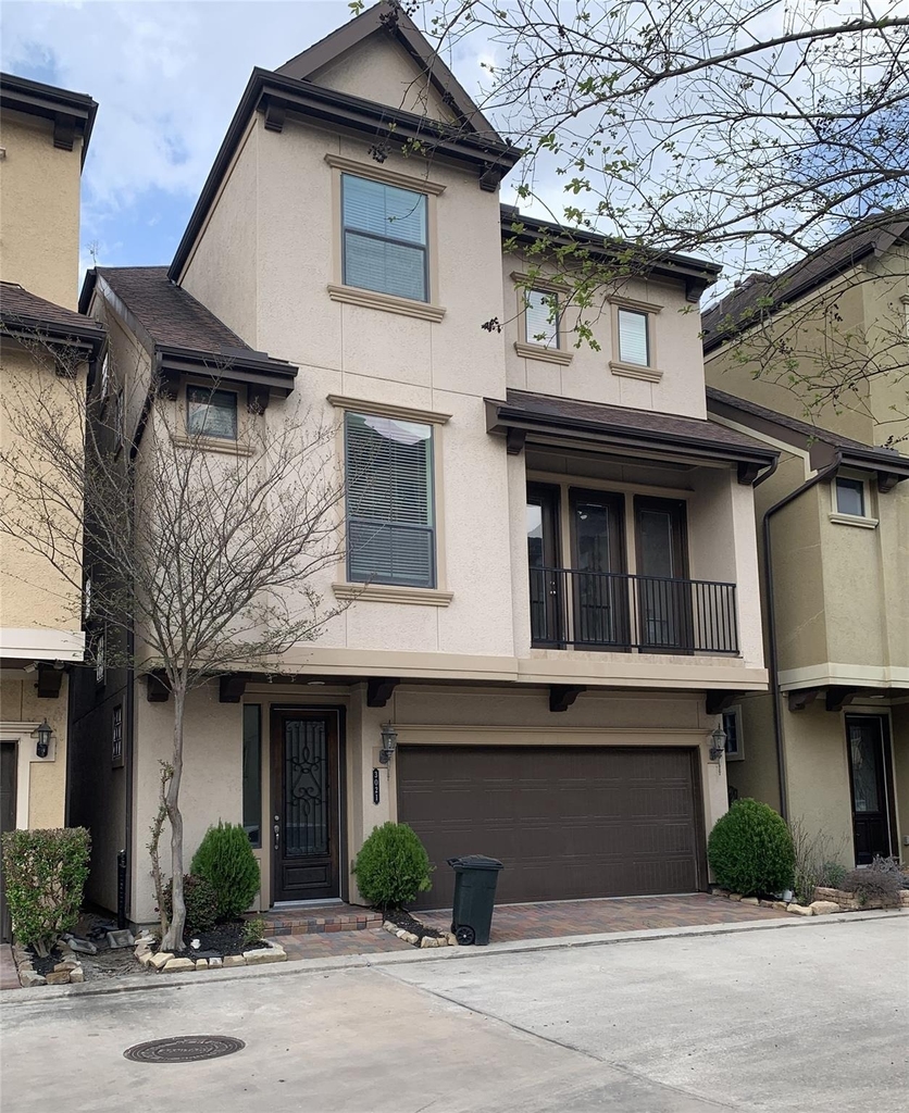 3021 Kisling Street - Photo 0