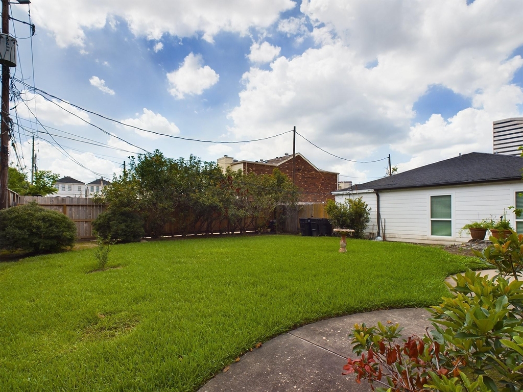5627 Winsome Lane - Photo 29