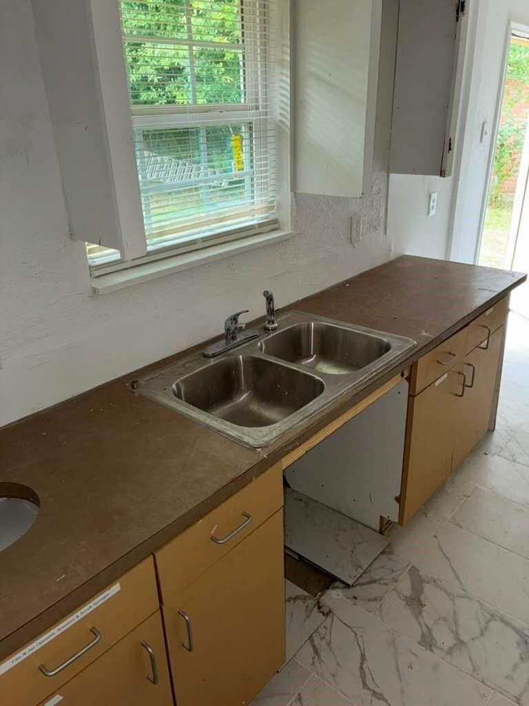 1918 Hampton Street - Photo 11