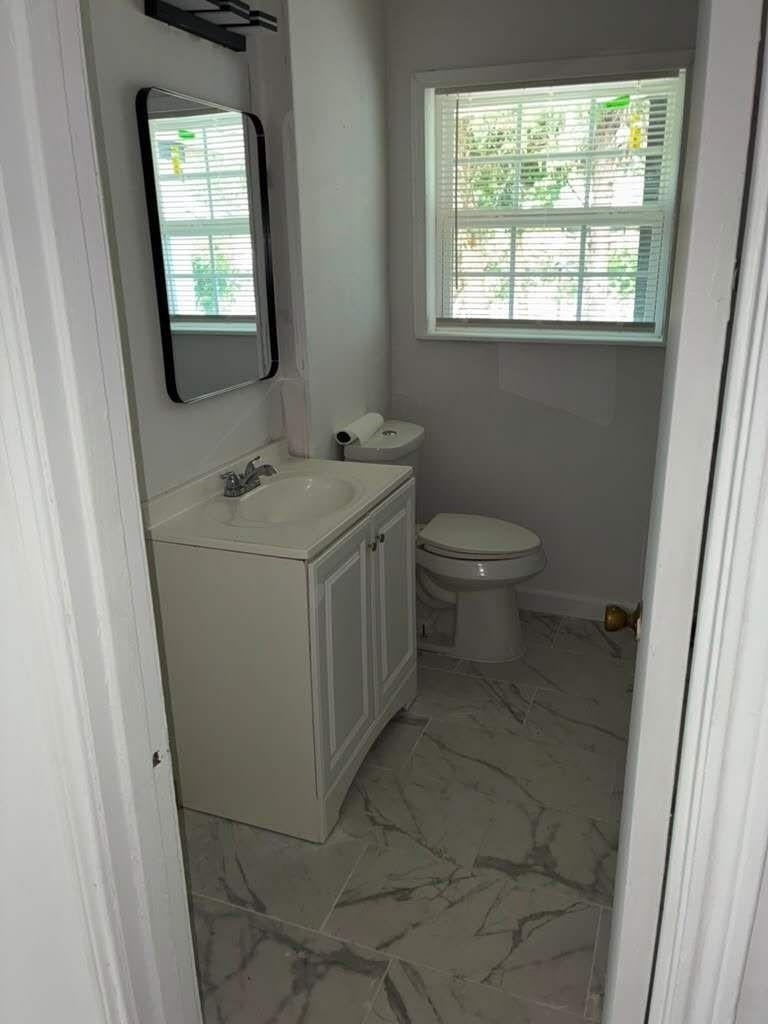 1918 Hampton Street - Photo 17