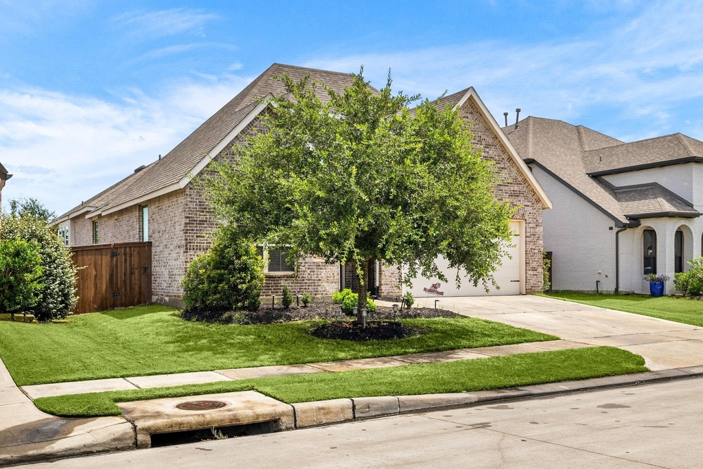6722 Waxbill Road - Photo 3