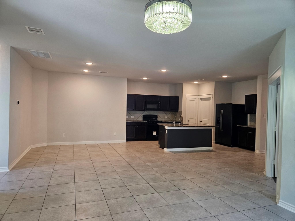 2833 Bretton Woods Drive - Photo 4