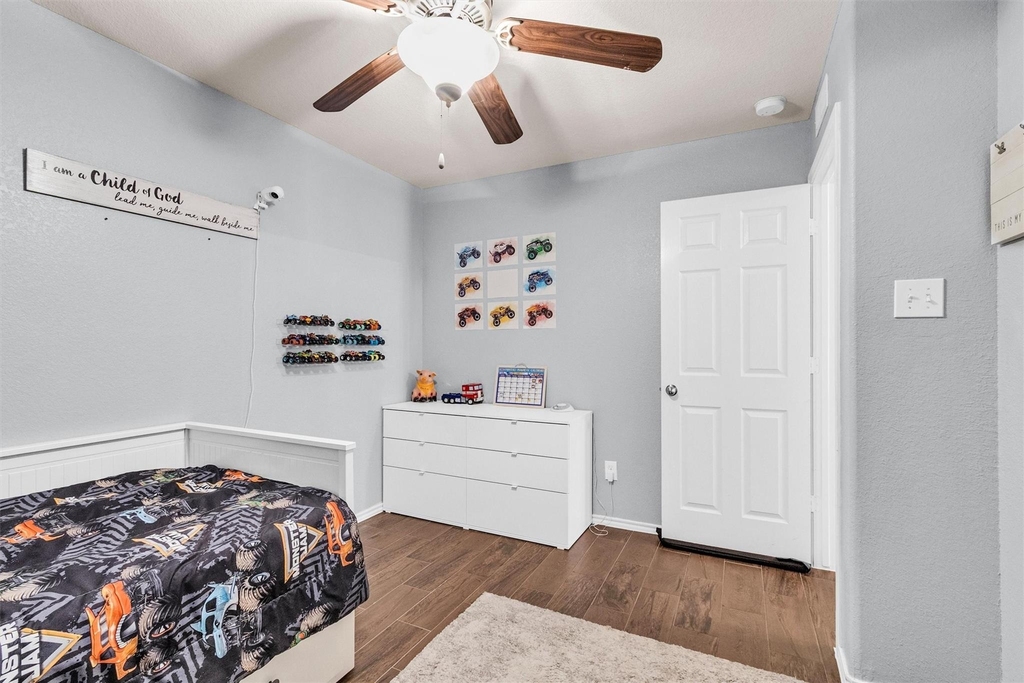 1700 Fall Forest Court - Photo 34