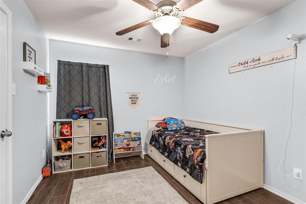 1700 Fall Forest Court - Photo 32