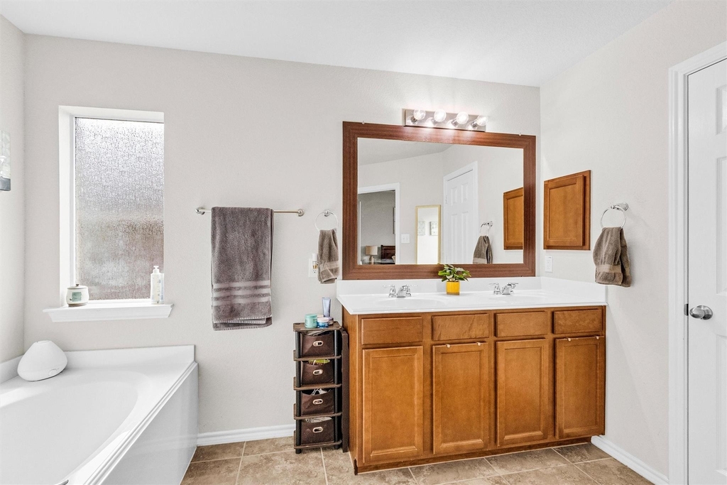 1700 Fall Forest Court - Photo 23