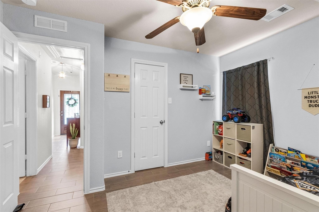 1700 Fall Forest Court - Photo 33