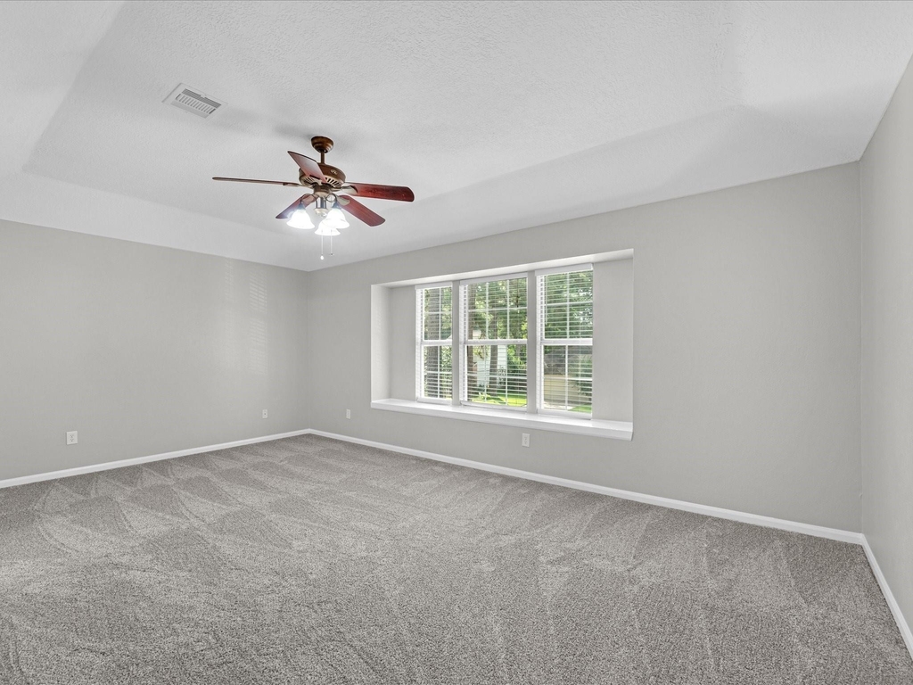 4241 Mountain Peak Way - Photo 16