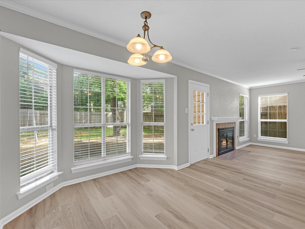 4241 Mountain Peak Way - Photo 14