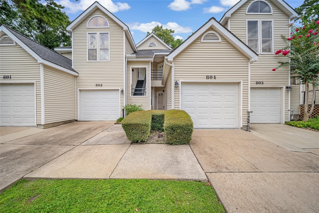 3317 Golden Trails Drive - Photo 2