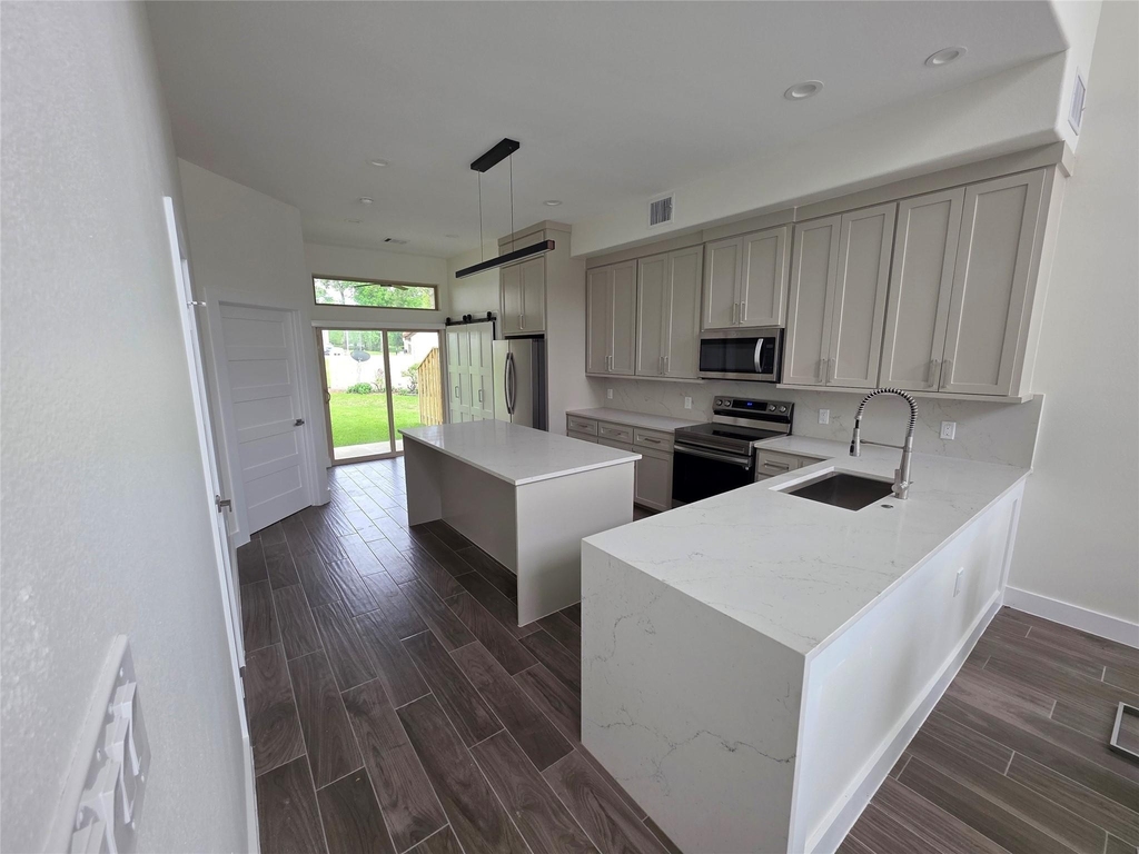 12255 Trail Hollow Drive - Photo 2