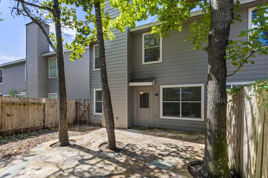 230 Blushwood Place - Photo 25